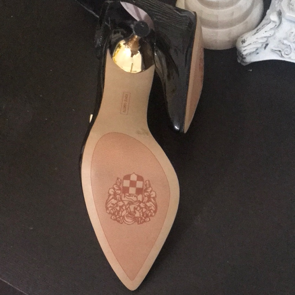 Vince Camuto New Black Patent Leather Heels Sleek Pointed-Toe - Picture 5 of 6